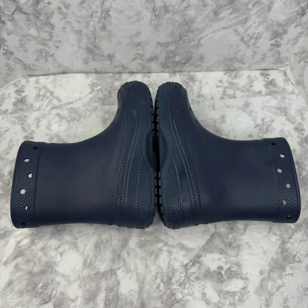CROCS Classic Unisex Rain Outdoor Rubber Ankle Boots Navy Blue Kids Sz J2